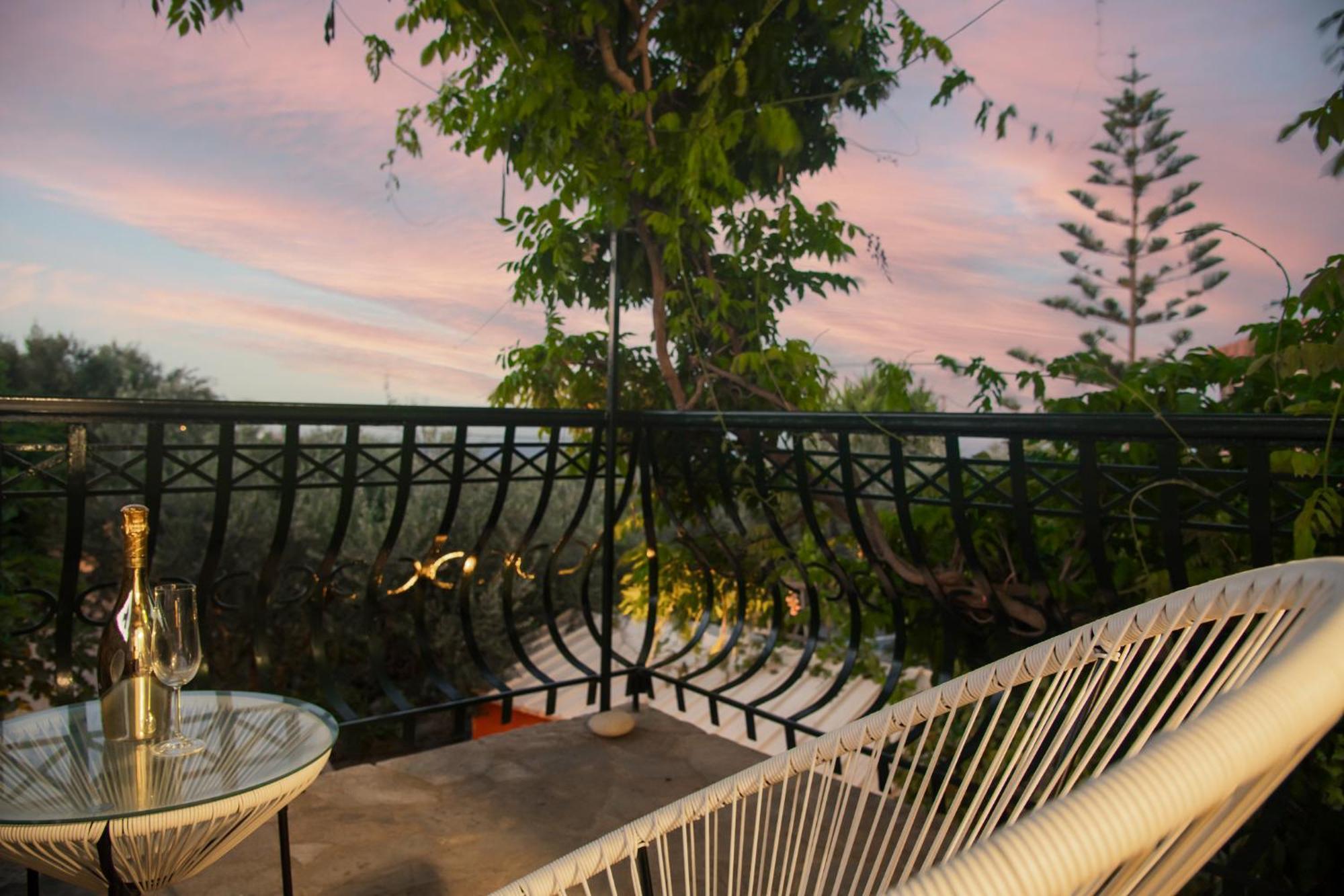 Orama Stone Apartments - Authentic Hospitality In A Historical Location, By Zantewize Ngoại thất bức ảnh